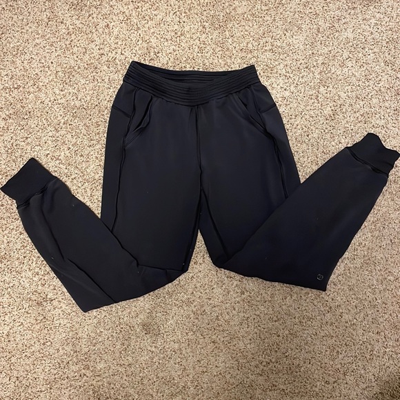 lululemon athletica Pants - Lululemon Joggers!